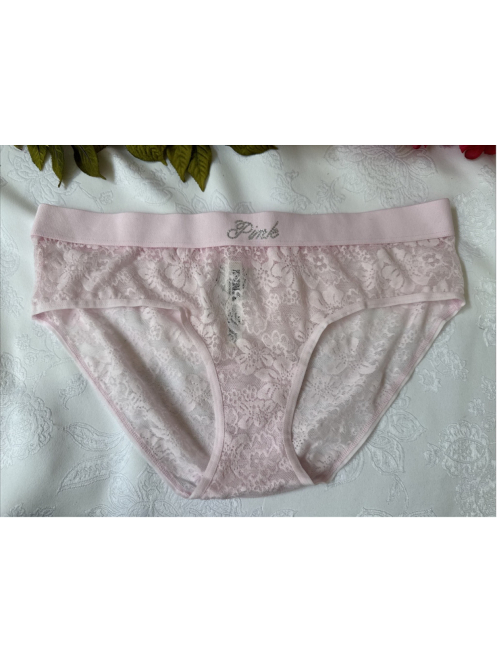 PINK VICTORIA'S SECRET M LACE RHINESTONE LOGO HIPSTER HIPHUGGER PANTIES NWT
